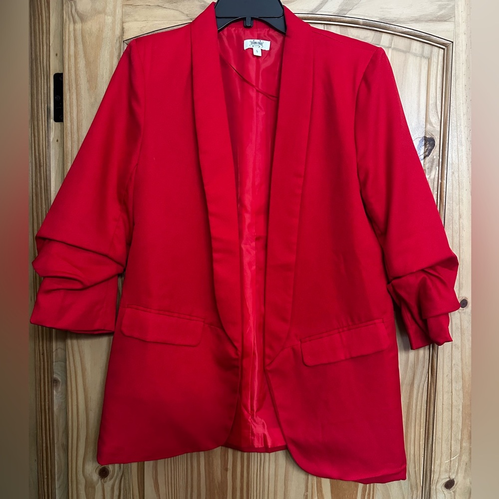 Chic Red Women's Blazer